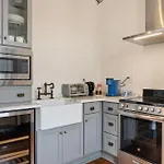 Frankfort Hideaway Urban Retreat In Louisville