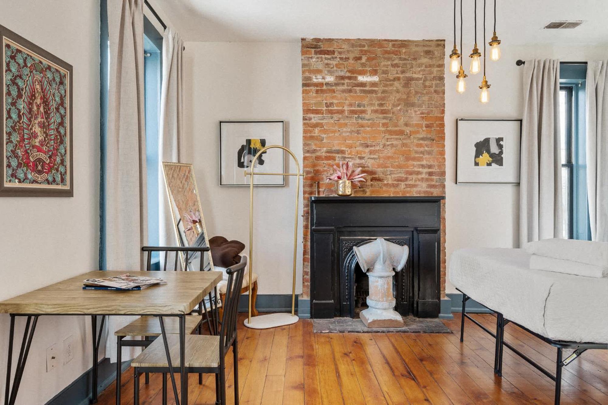Frankfort Hideaway Urban Retreat In Holiday home *