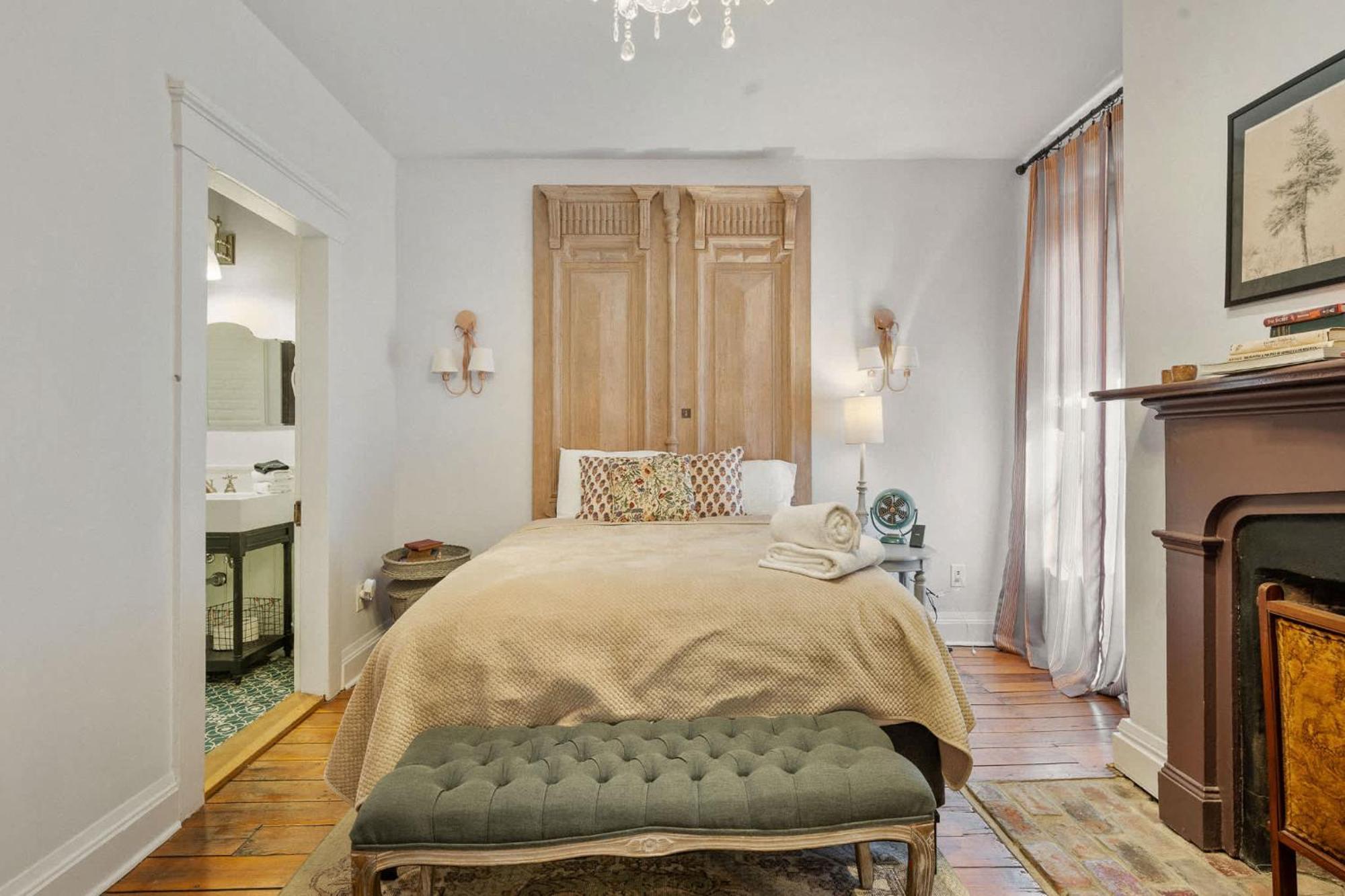 Frankfort Hideaway Urban Retreat In Holiday home