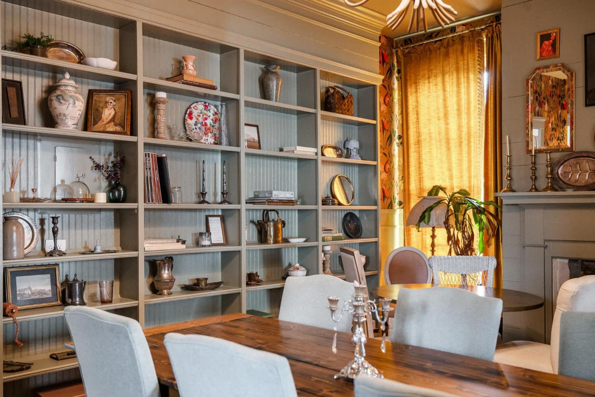 Frankfort Hideaway Urban Retreat In *