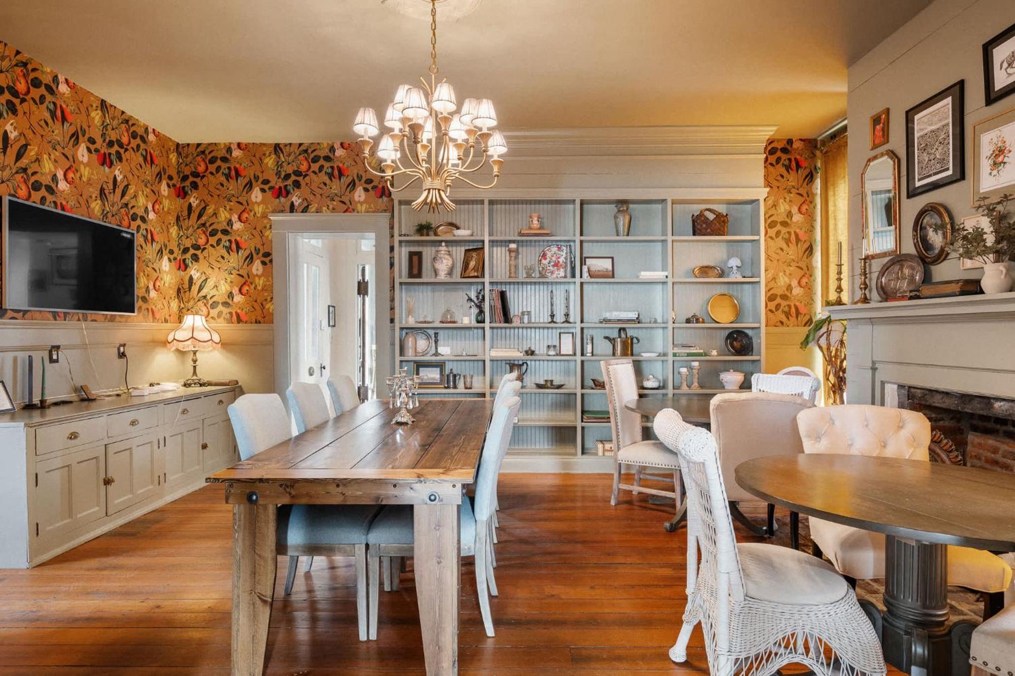 Frankfort Hideaway Urban Retreat In Holiday home